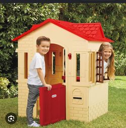 Little Tikes Play house