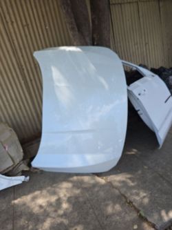 Accord hood 2018 2022