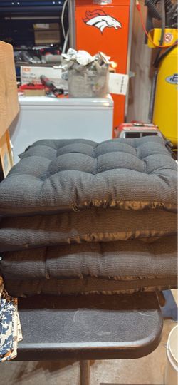 Black Tufted Chair Cushions Set