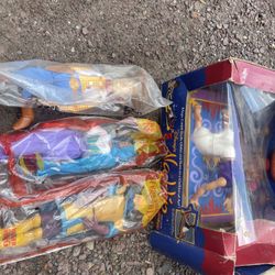 Aladdin Carpet And 3 Hunchback Notre Dame Figures