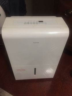 hOmeLabs 4,500 Sq. Ft Energy Star Dehumidifier for Extra Large Rooms and Basements