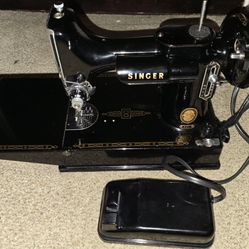 Singer Sewing Machine