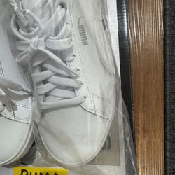 Puma Shoes. Size 9 Women’s. White Leather New