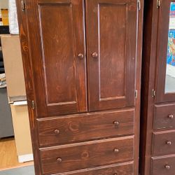 Wardrobe 