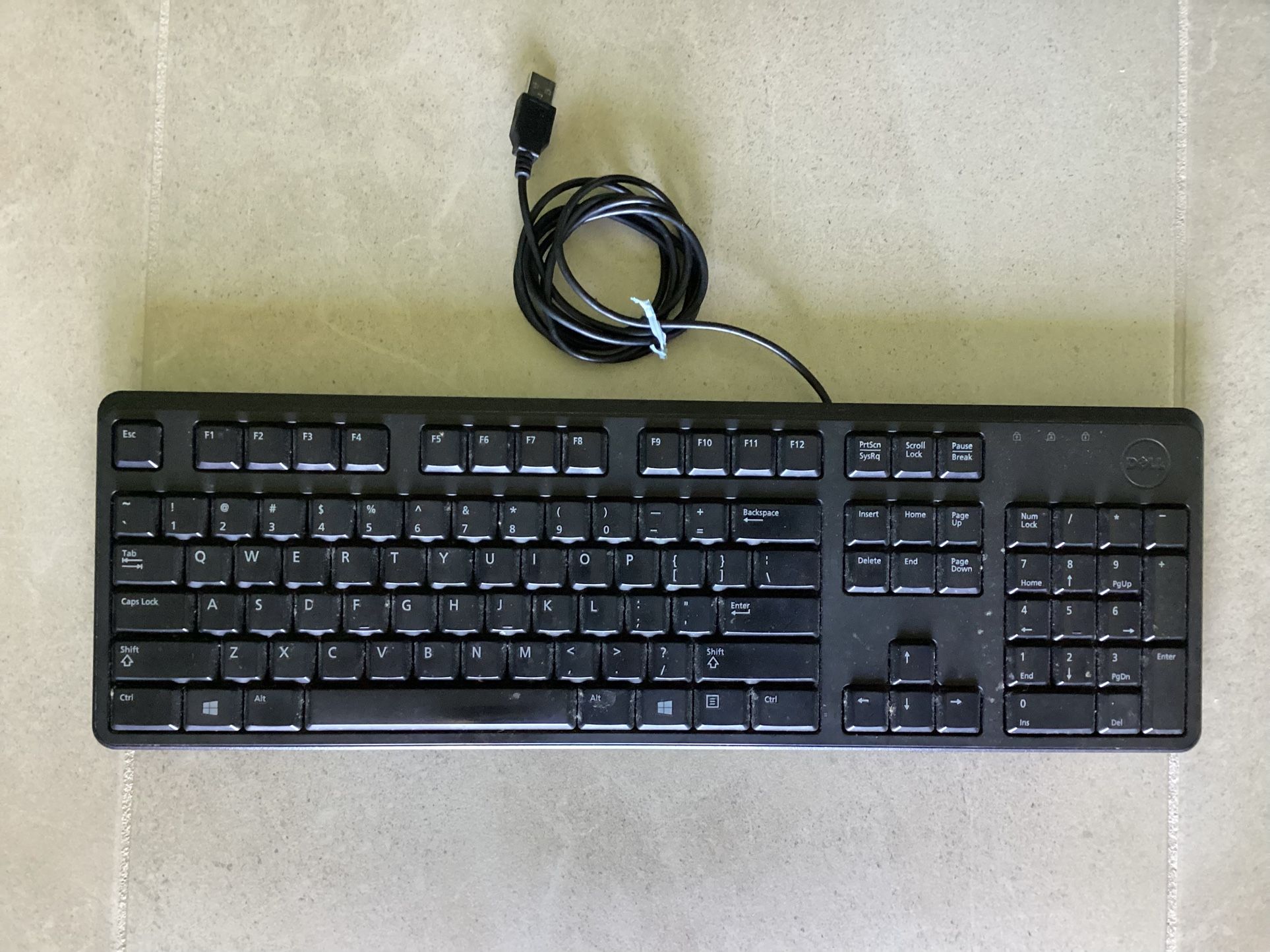 HP Wireless Mouse $10.00 Dell Keyboard $10.00 Maxwell 5 pack CD-R $5.00 48x700mb 80min Pandora 3 Month Members $10.00