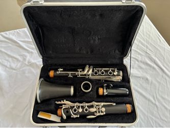 Vintage B Flat Clarinet Black Silver Keys w/ Case Mouthpiece – Good Condition