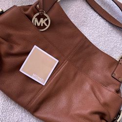 MICHAEL KORS PURSE 
