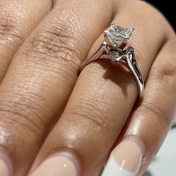 1ct Princess-Cut LEO Diamond 14k White gold/Ring size 6/IGI Certified