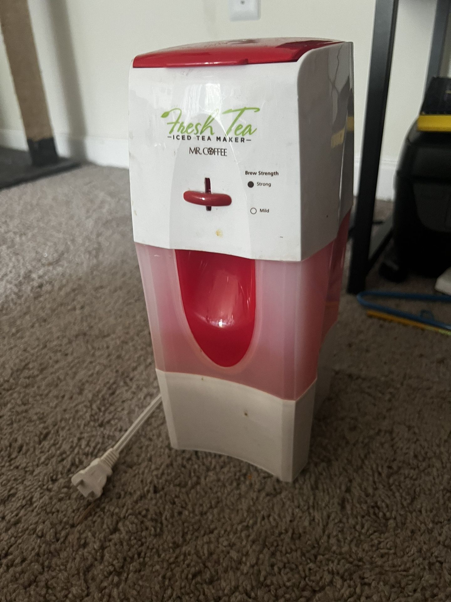 Iced Tea Maker And Extra Pitcher