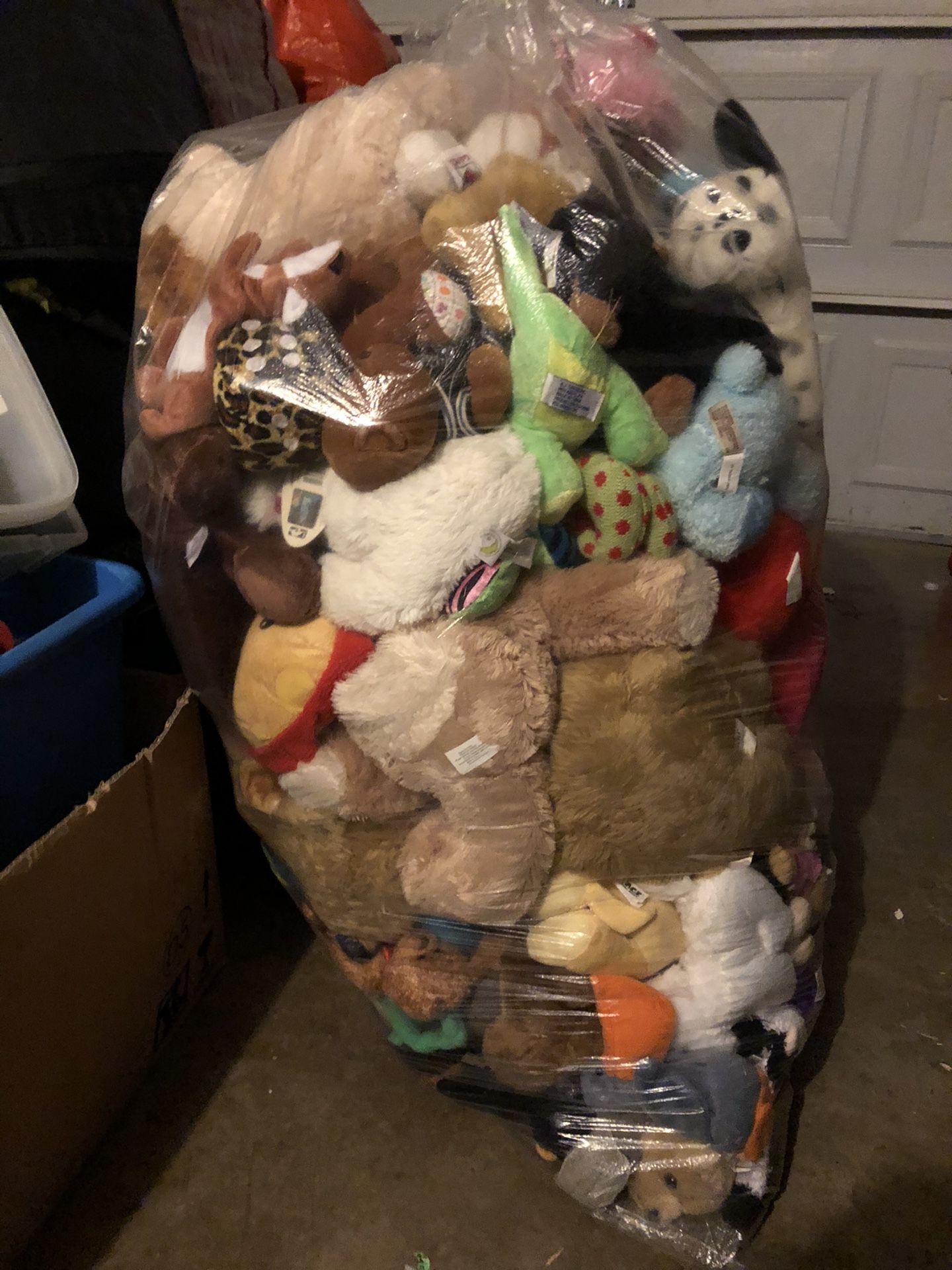Extra Large Bag full of stuffed animals (140 total)