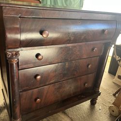  American Empire Book Matched Mahogany Veneer Chest of Drawers 