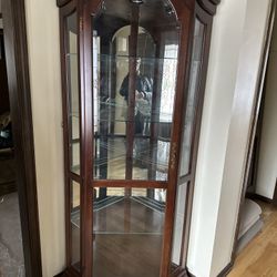 Curio Cabinet Corner Unit