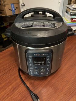 Instant Pot Duo Gourmet LIKE NEW