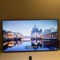 LG 4k 55in Smart Tv W/Remote