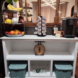 Console Table/ TV Console 