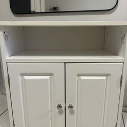 White Cabinet 