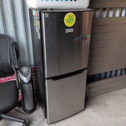 Mini fridge 60 obo