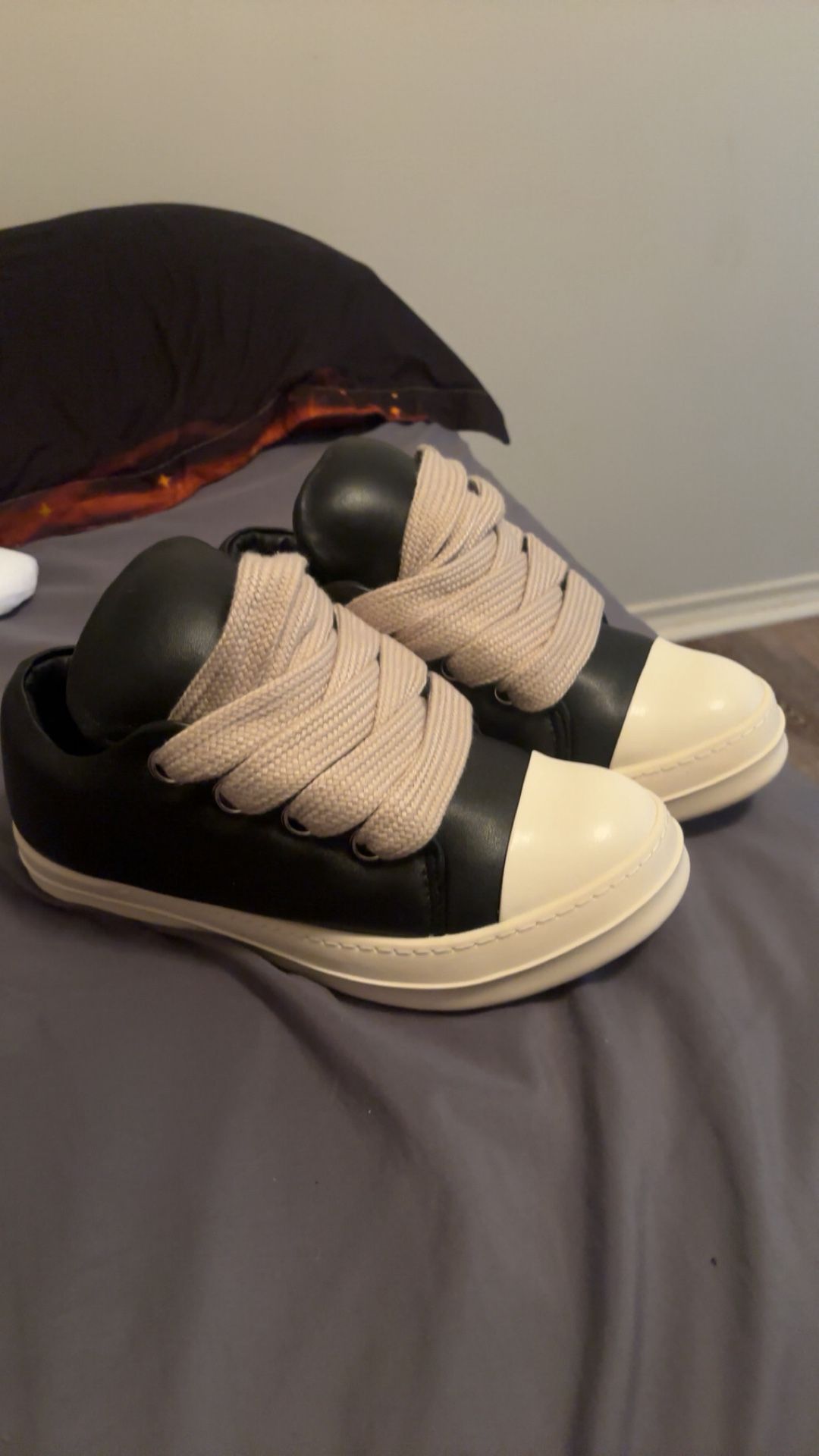Rick Owen’s Low Top Thick Laces
