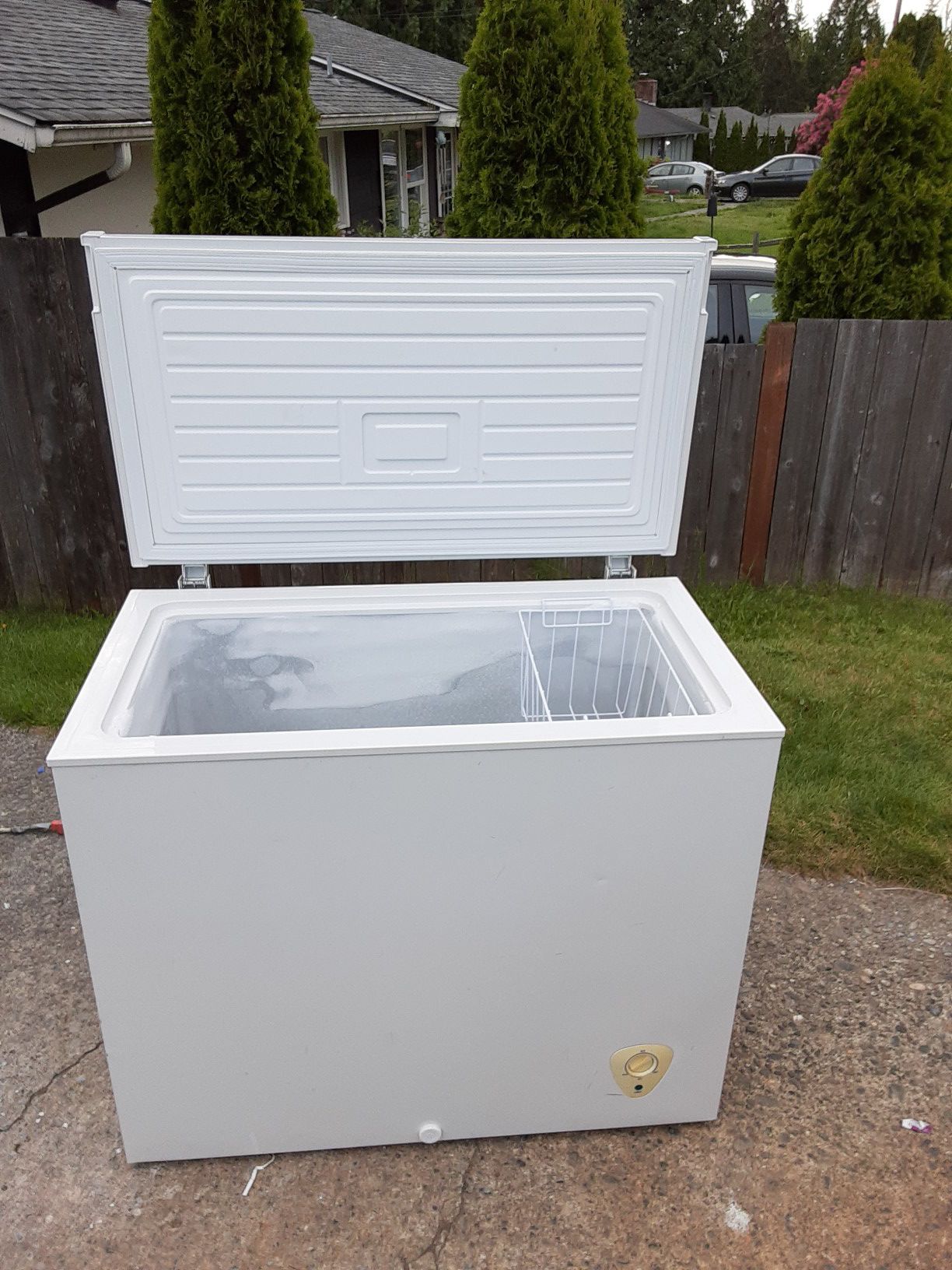 Kenmore Chest Freezer 7 Cubic Feet Delivery Is Available Firm On My Price