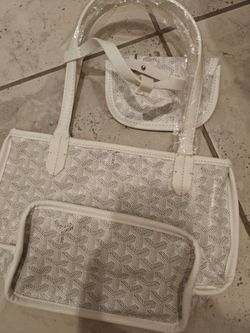 Goyard Saint Louis Tote Bag