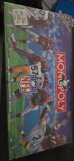 Monopoly NFL Collectors Edition Unopened