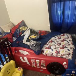 Toddler Race Car Bed