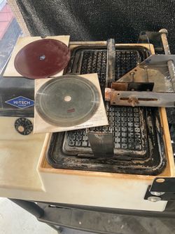 Rock saw lapidary