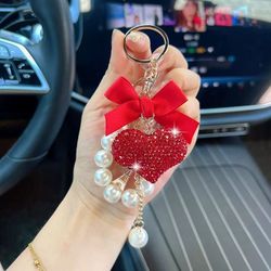 Fashionable diamond key pendant