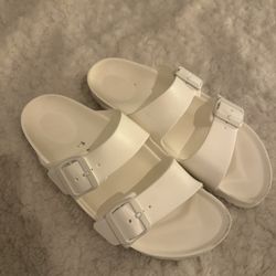 BIRKENSTOCK • SANDALS