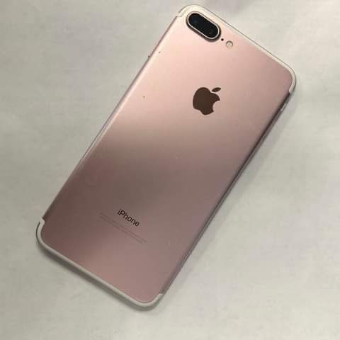 Factory Unlocked iphone 7 plus , sold with store warranty