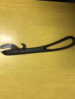 Vintage can/bottle opener
