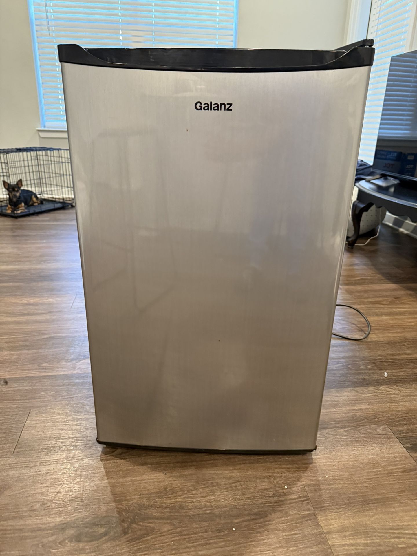 Mini Fridge With Freezer