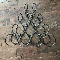 10 Bottle Wine Rack - Metal 