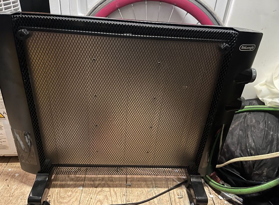 De'Longhi mica panel heater. 1500w