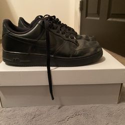 Black Air Force 1 Size 9.5