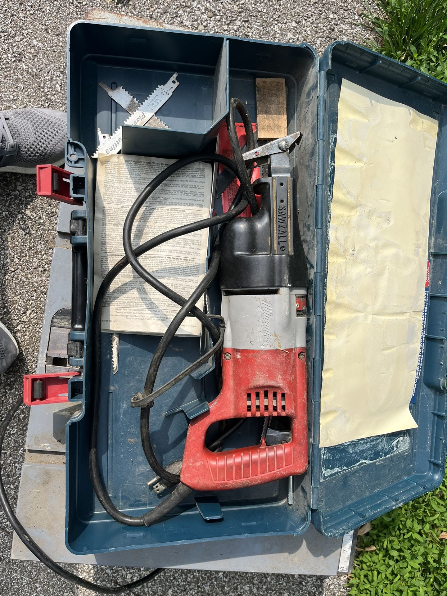 Milwaukee Corded Sawzaw