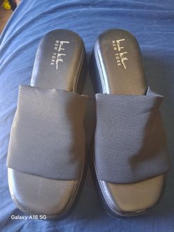 Women's sandals