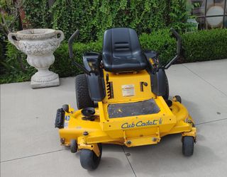 Cub Cadet Zero Turn Mower