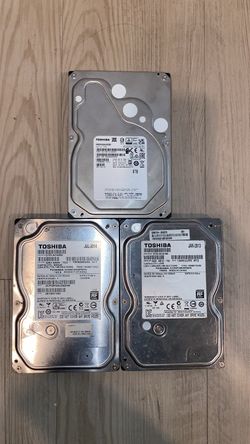 TOSHIBA Hard drive