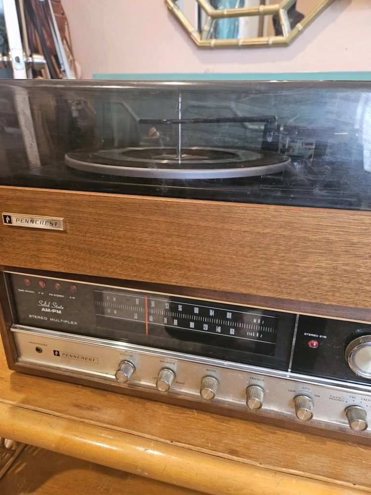 Vintage Receiver And Turntable 70s
