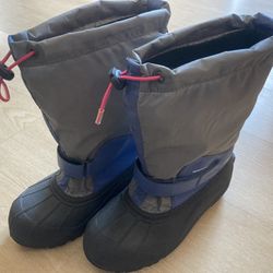 snowboots