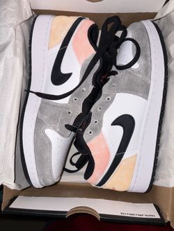 Brand New Jordan 1 Low Boys size 7y $60