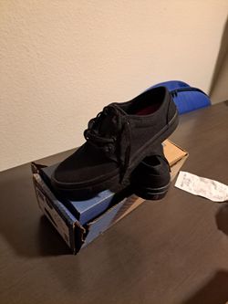 Shoes for crews