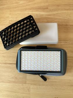 Falcon Eyes F7 RGB Led Pocket Light