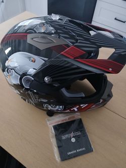 Istorm scull motocross helmet size large