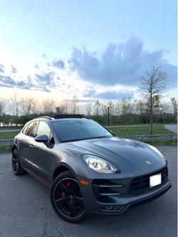 2016 Porsche Macan