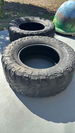 4 M/T off road tires.