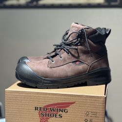 Red Wings Boots VERSAPRO MEN'S 6-INCH SAFETY TOE BOOT Sz 9.5 NIB