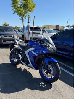 Yamaha R3 2017