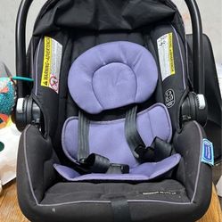 Free Infant Car seat